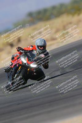 media/Nov-06-2023-Moto Forza (Mon) [[ce023d0744]]/3-Intermediate Group/Session 3 (Turn 16)/